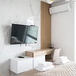 Rentplanet - Wiktoryn Appartement Warschau