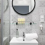 Rentplanet - Wiktoryn Appartement