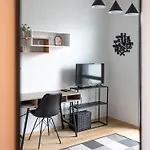 Rentplanet - Wiktoryn Warschau