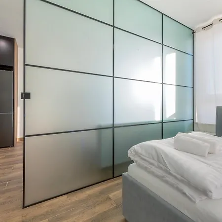Rentplanet - Wiktoryn Warsaw