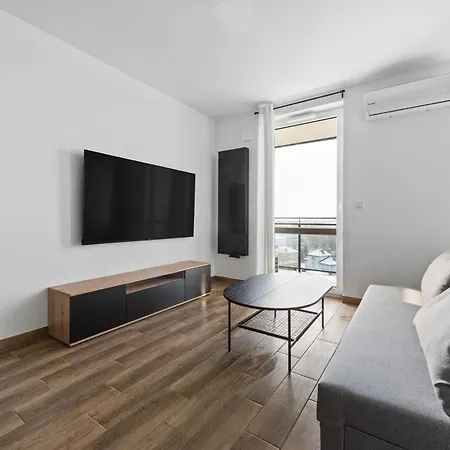 Rentplanet - Wiktoryn 华沙