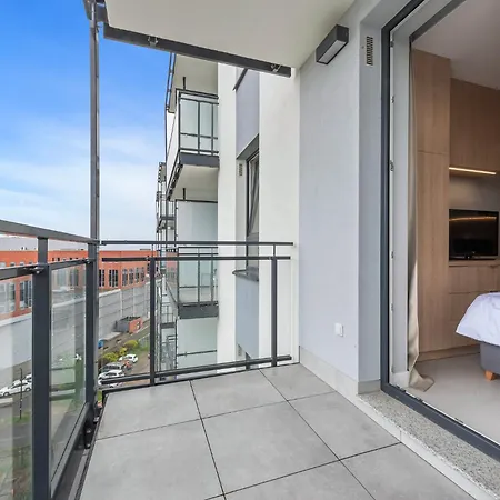 Apartment Rentplanet - Wiktoryn Warsaw