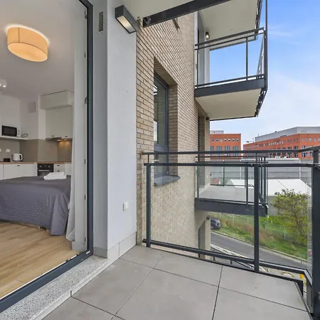 Rentplanet - Wiktoryn Warsaw