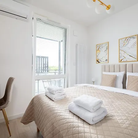 Apartment Rentplanet - Wiktoryn Warsaw