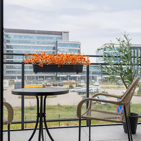 Rentplanet - Wiktoryn * Βαρσοβία