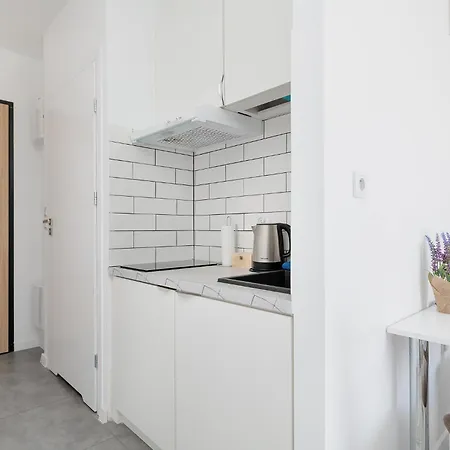 Appartamento Rentplanet - Wiktoryn Varsavia