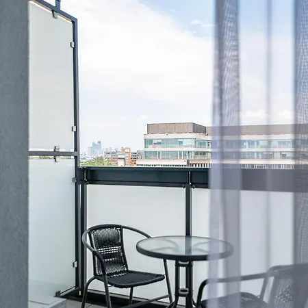 Rentplanet - Wiktoryn * Warszawa