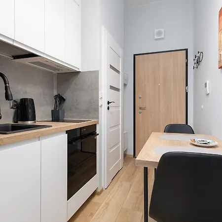 Rentplanet - Wiktoryn * Warszawa